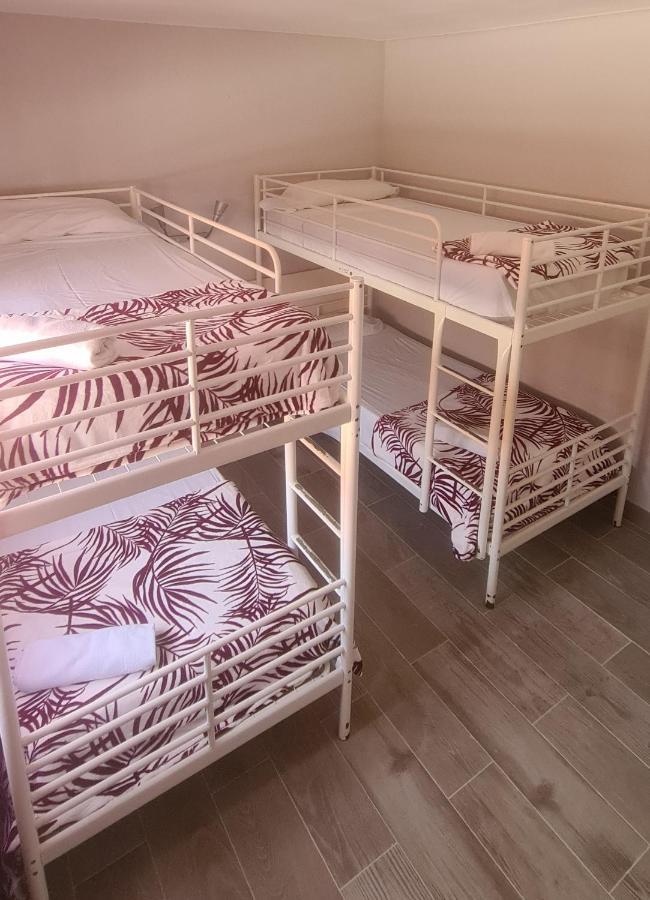 Hostal La Cabana ซาลอว์ ภายนอก รูปภาพ