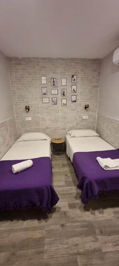 Hostal La Cabana ซาลอว์ ภายนอก รูปภาพ
